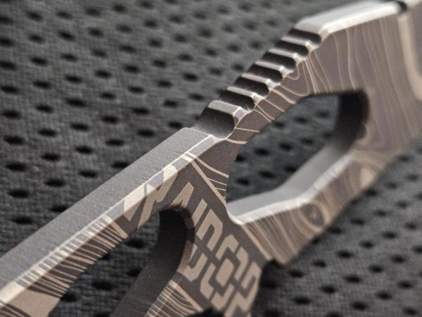 Knife Trainer G / Contour Lines